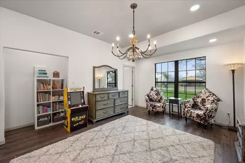309 S 2nd St, Wortham, TX 76693