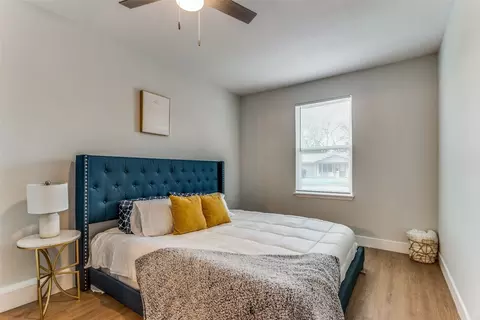 Bedroom - 613 Aransas Dr, Euless, TX 76039 photo 1 of 3