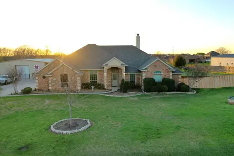 14225 Meadow Grove Dr, Haslet, TX 76052