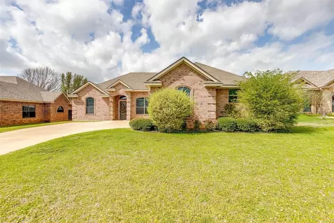 324 Jade Ln, Weatherford, TX 76086