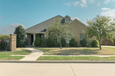 6610 Shady Nook Dr, Midlothian, TX 76065