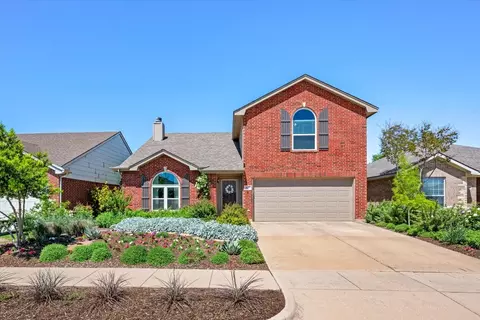 9017 Rushing River Dr, Fort Worth, TX 76118