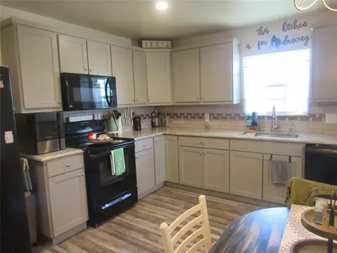 Kitchen - 215 E Thomas St, Leonard, TX 75452 photo 2 of 3