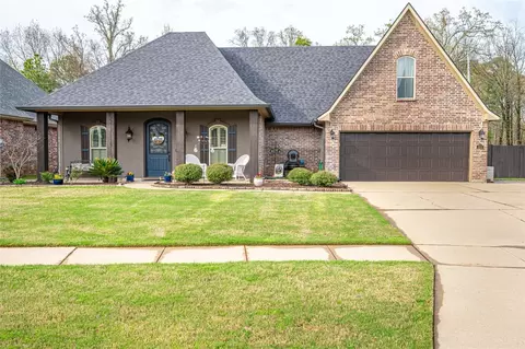 223 Morgan Ct, Benton, LA 71006