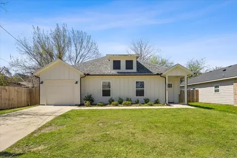 1910 King St, Greenville, TX 75401