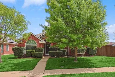 1201 Taylor Ln, Lewisville, TX 75077