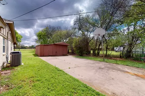 Exterior - 320 Enon Ave, Everman, TX 76140 photo 12 of 12