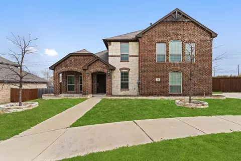 706 Camden Ct, Desoto, TX 75115