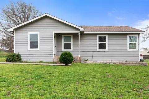 505 S 5th St, Crandall, TX 75114