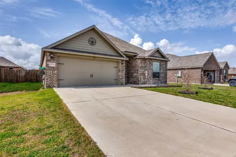 1804 Rialto Ln, Crowley, TX 76036