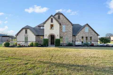415 Hidden Lakes Blvd, Gunter, TX 75058