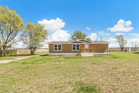 211 Christi Ln, Southmayd, TX 76268