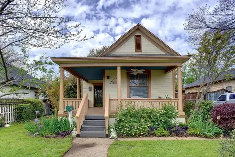 3108 Halbert St, Fort Worth, TX 76112