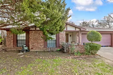 700 Grand Turk Ct, Irving, TX 75060
