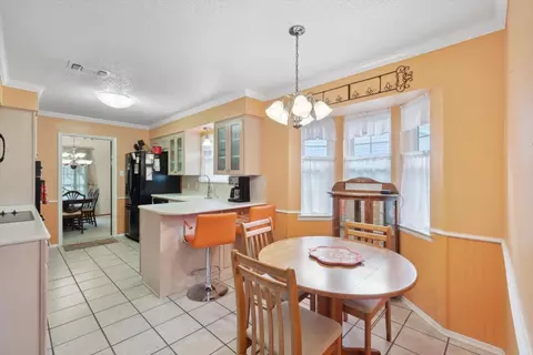 Dining - 302 Shadow Ln, Euless, TX 76039 photo 3 of 3