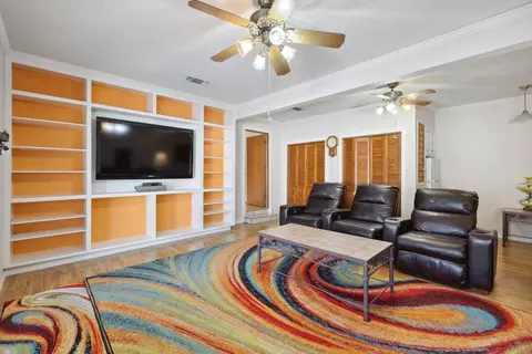 Living - 302 Shadow Ln, Euless, TX 76039 photo 4 of 4