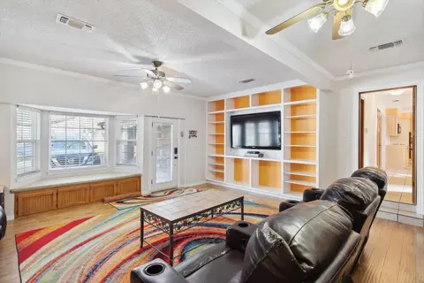 Living - 302 Shadow Ln, Euless, TX 76039 photo 3 of 4