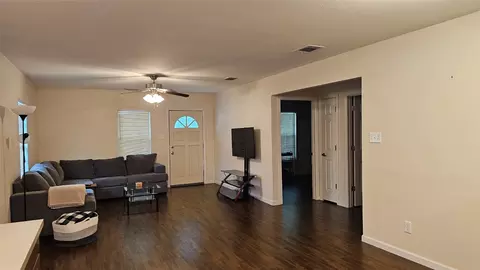 214 E Thomas St, Leonard, TX 75452 photo 5