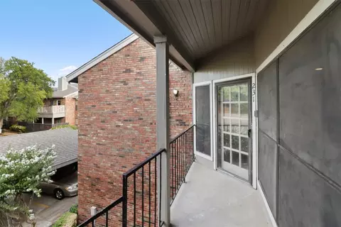 2730 Silver Creek Dr #231, Arlington, TX 76006