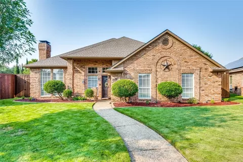 500 Sundance Cir, Irving, TX 75063