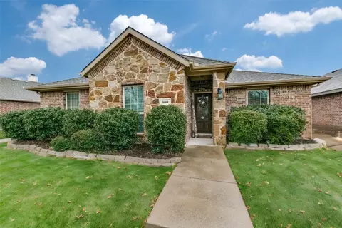 600 Austin Ln, Lavon, TX 75166