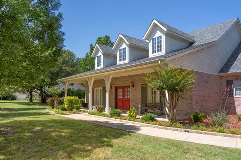 502 Meadowview Rd, Heath, TX 75032