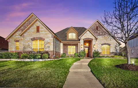 8931 Cedar Rdg, Lantana, TX 76226