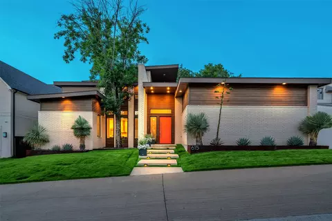 615 Kessler Reserve Ct, Dallas, TX 75208