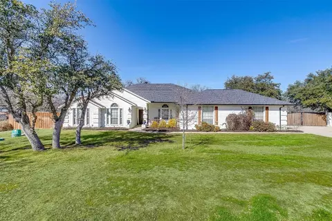 942 Trinity Ct, Willow Park, TX 76087