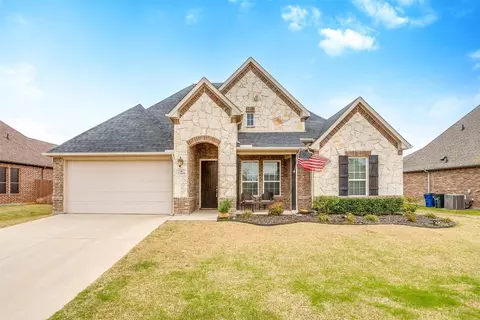 1169 Blue Sky Ln, Burleson, TX 76028