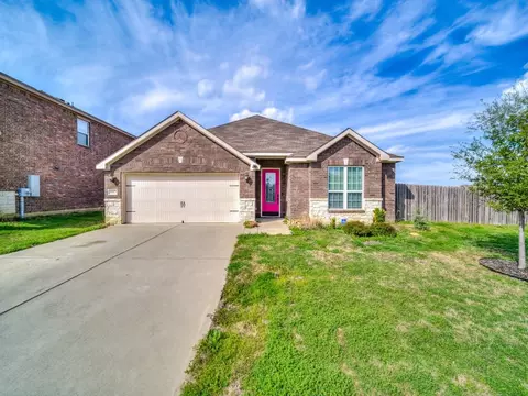 1017 Princewood Dr, Denton, TX 76207