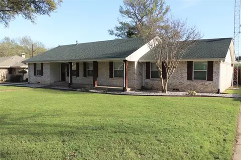 2318 Hill N Dale Dr, Irving, TX 75038