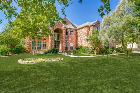 7309 Summitview Dr, Irving, TX 75063