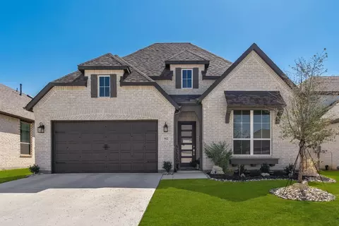 912 Rosebay Dr, Justin, TX 76247