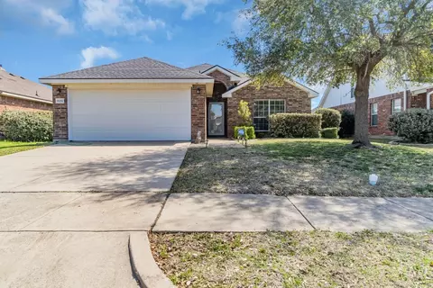 4032 Liberty Trl, Heartland, TX 75126