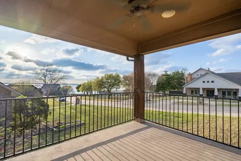 1213 Valley Trl, Heath, TX 75032
