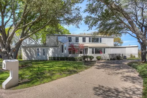 6716 Westbury Ct, Benbrook, TX 76132