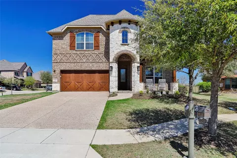 8128 Tyler Dr, Lantana, TX 76226