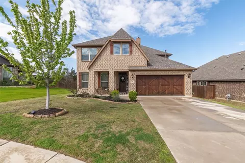 765 Valley Ridge Rd, Burleson, TX 76028