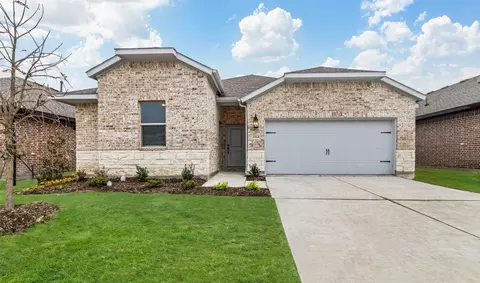 2524 Broken Bow Dr, Seagoville, TX 75159