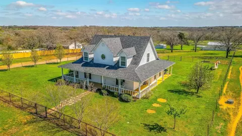 7200 County Road 802, Burleson, TX 76028