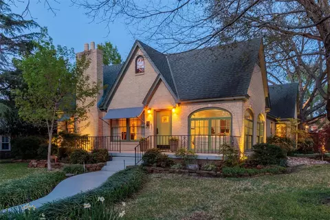 1000 N Winnetka Ave, Dallas, TX 75208