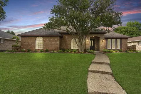 3221 Cross Bend Rd, Plano, TX 75023