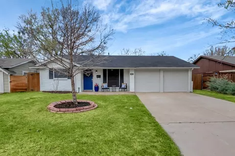 1066 Easy St, Grapevine, TX 76051