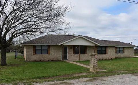 4 Woodland Trl, Dublin, TX 76446