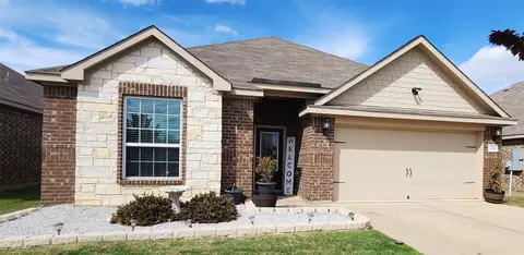 4124 Tower Bridge Ln, Crowley, TX 76036