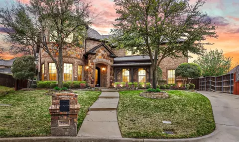 2156 Lookout Ct, Hurst, TX 76054