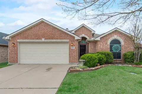 6900 Big Wichita Dr, Fort Worth, TX 76179