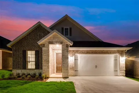 3603 Austin St, Gainesville, TX 76240