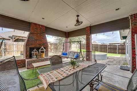 114 Haymeadow Dr, Crandall, TX 75114